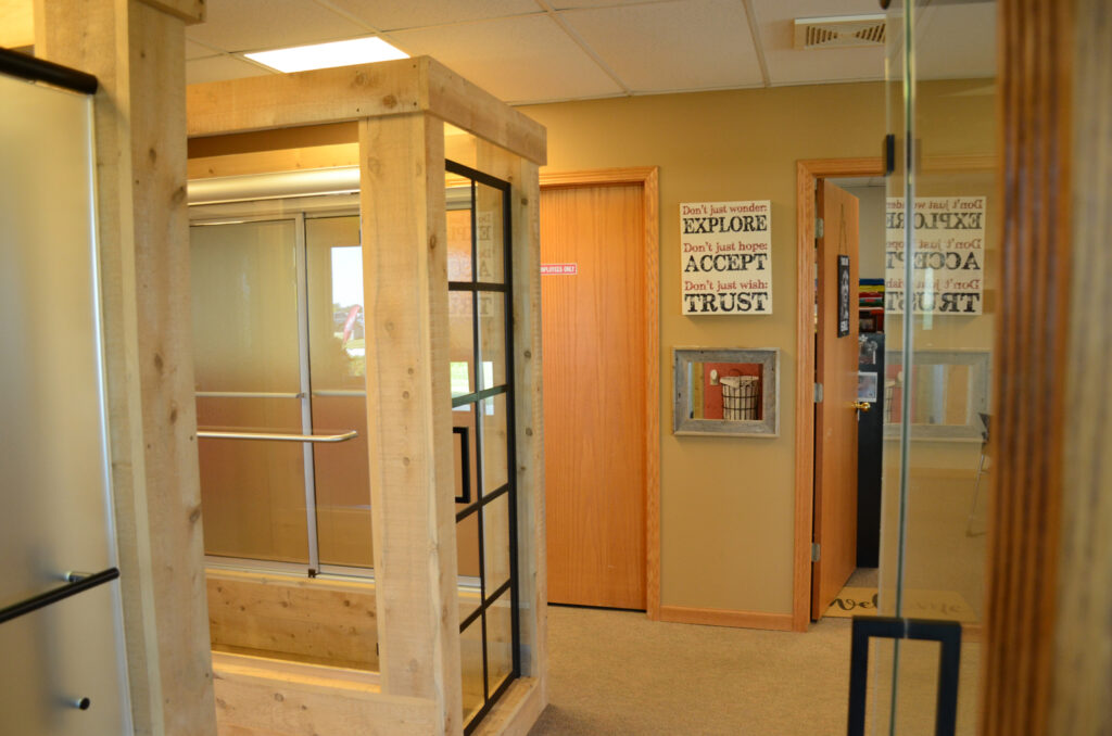 About Us Kettle Moraine Glass & Shower Door